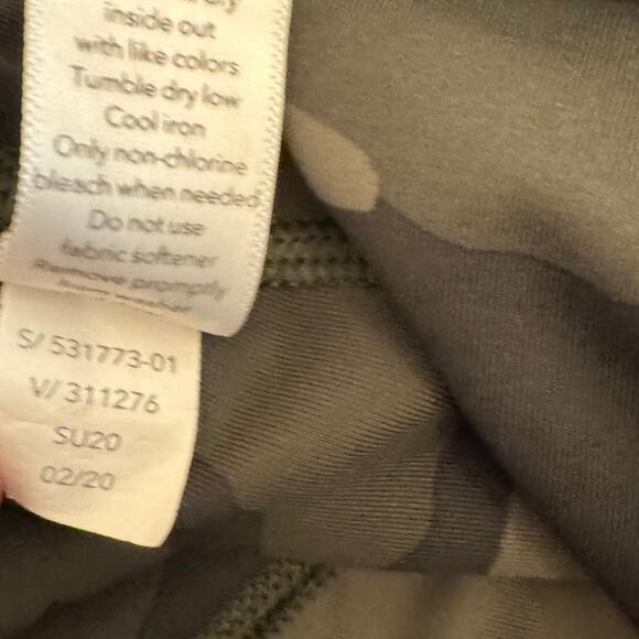 Athleta Ultimate 7/8 Tight Camo Stash Pocket High Rise Leggings XXS - Picture 10 of 16